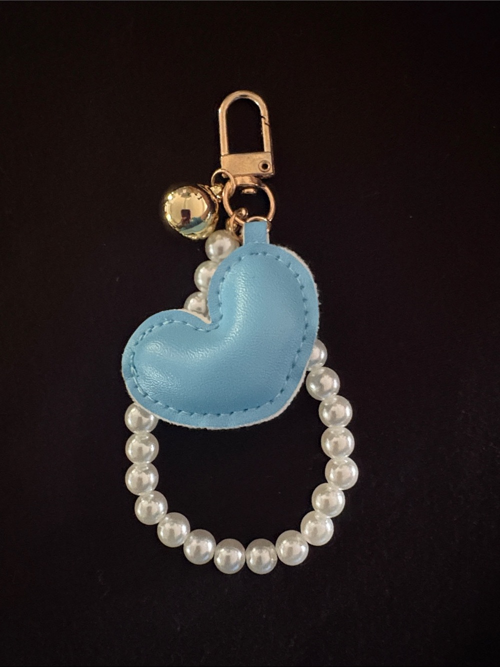 Blue Heart Pearl Wristlet Zipper Pull Keychain with Gold Accent